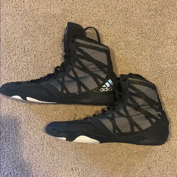 boys wrestling shoes